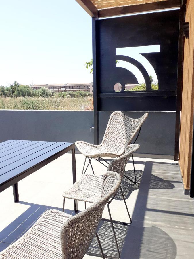 The Zen Point Detox Suites Marathopoli Exterior photo